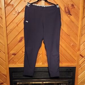 Under Armour Women's Black Pull On Joggers Light Weight Size L Inseam 30 In.